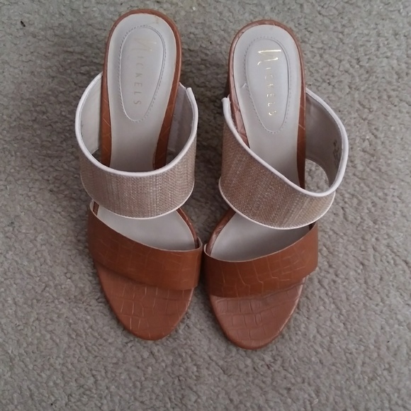 Nickels Brown and Cream Heels Size 8 - Picture 7 of 8